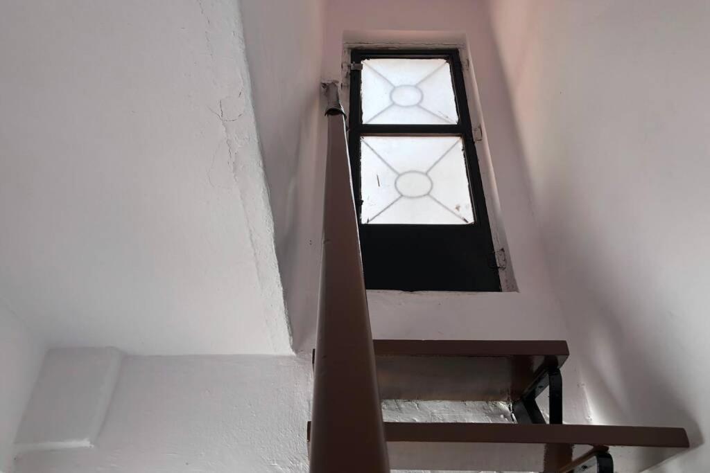 M3 Terrace. Cool Apartment 15 Min Center By Metro Esplugues de Llobregat Exterior foto